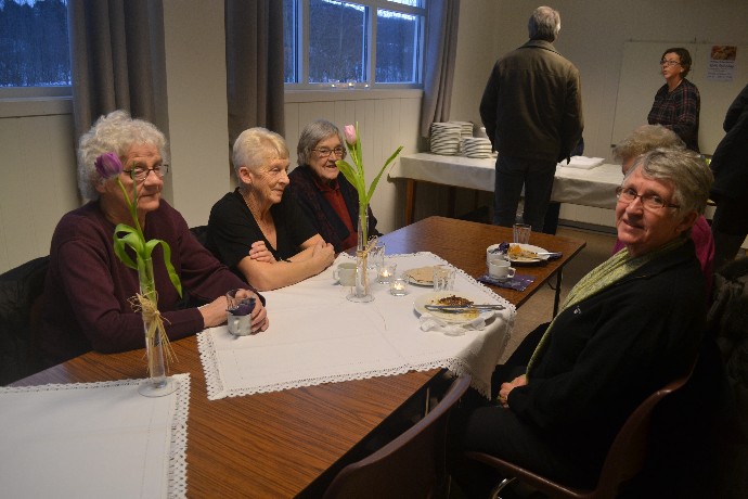 084kløbbogduppepåå