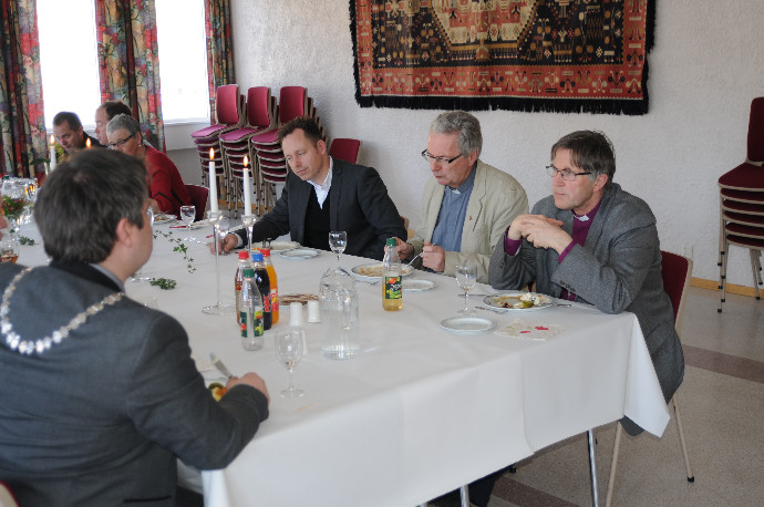 Bispevisitas 2012 og Tårnklubb 082