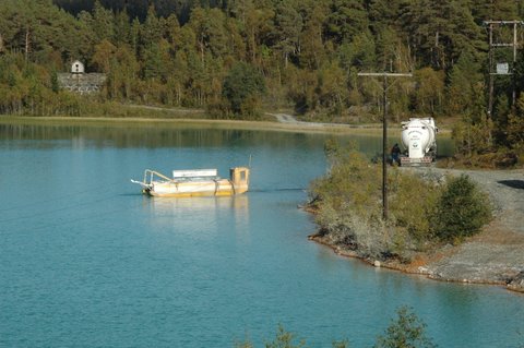 Nødkalking av Bjørnlivatnet