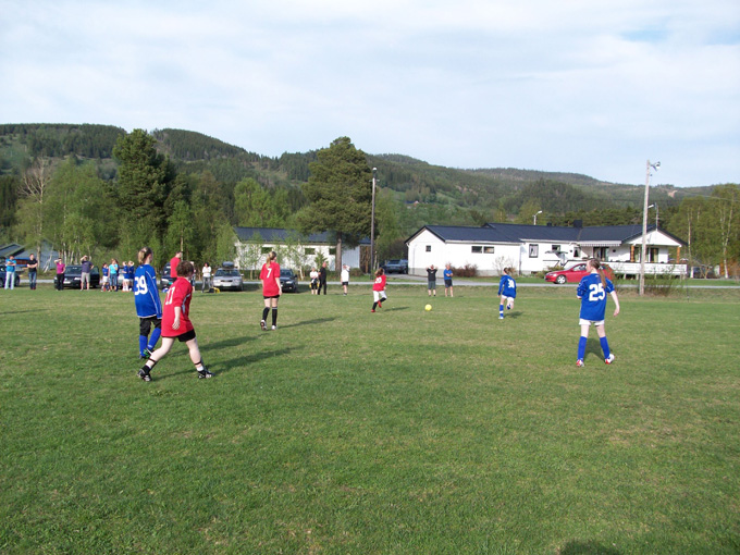 Meldal 1, jenter 12