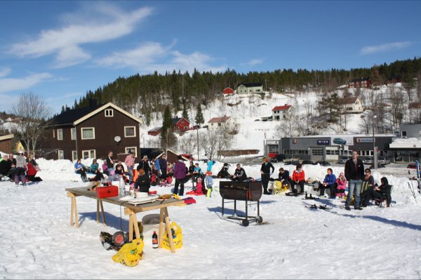 Familiedag i alpinbakken