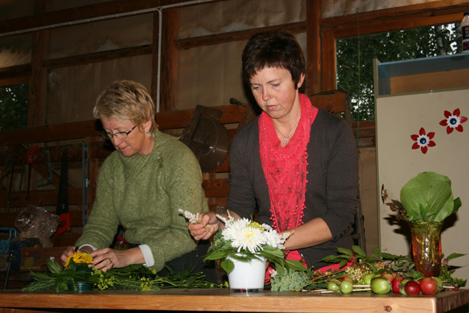 Hagelagets blomsterkveld på Dombu