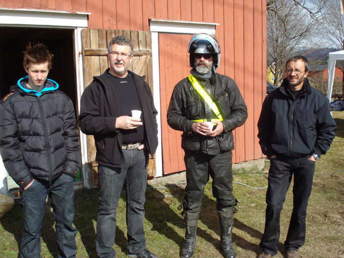 Utekafe på Å 1. mai