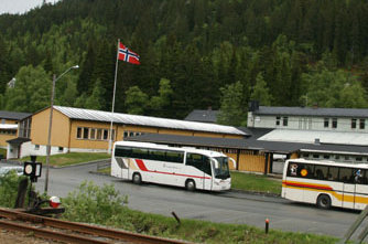 Flagget til topps