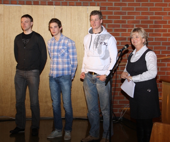 Gaveutdeling_15.mars_2010_084