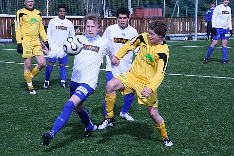 Fotballen begynner for alvor
