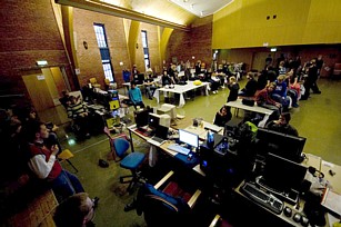 Bilde fra et tidligere Meldal LAN i Meldal samfunnshus. Foto: Meldal LAN