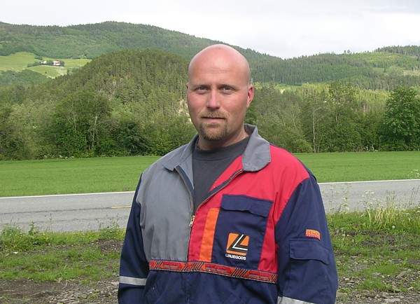 Knut Volløyen satser friskt med nytt fjør. Foto: Aud Inger Kalseth