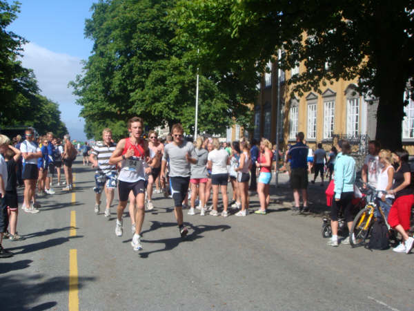 Martin Muan tar oss i mål på Torget i Trondheim