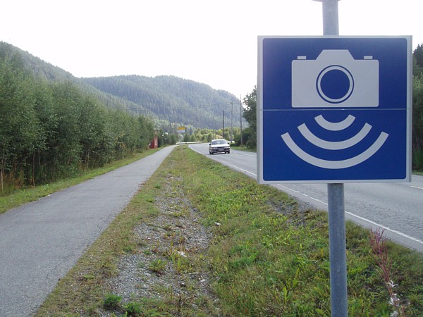 Fotoboks-skilt på Løkken Verk. Foto: Olav S. Kvaale