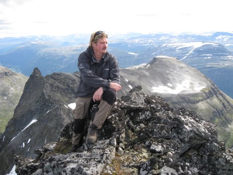 Her ser man ned på alle de andre toppene i Trollheimen.
