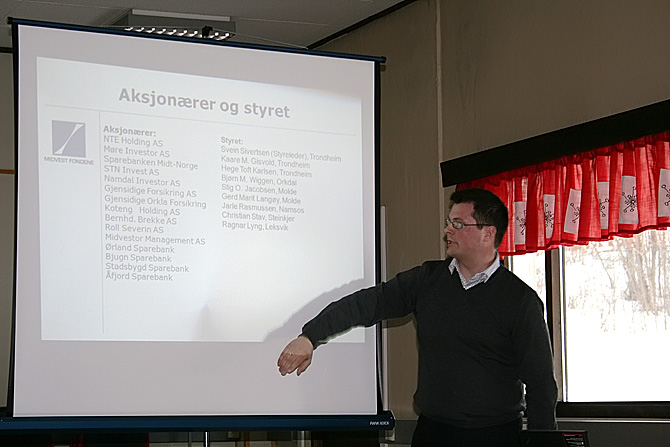 Håkon Andre Berg orienterer om Midvest Fondene.