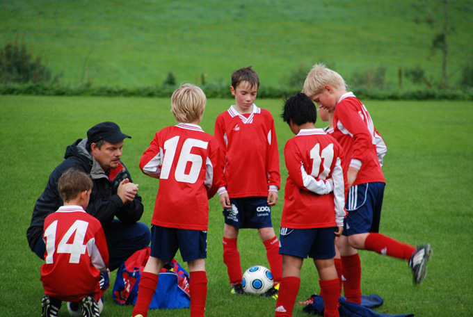 Publikumsvennlig fotball i Lensvik