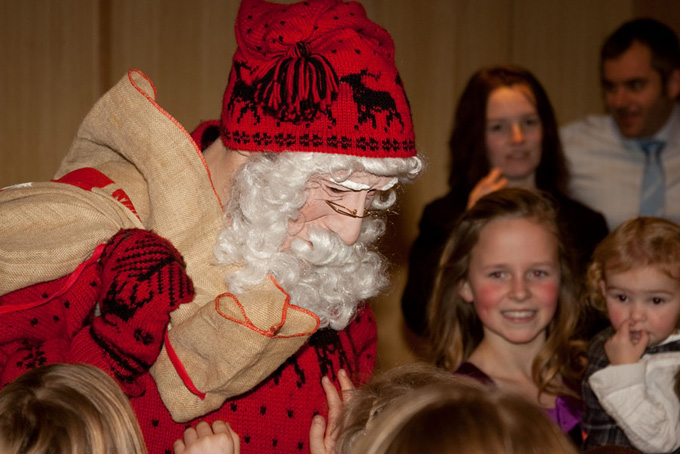Trivelig juletrefest