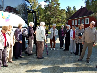 De ble oppfordret til å komme ut for fotografering! 