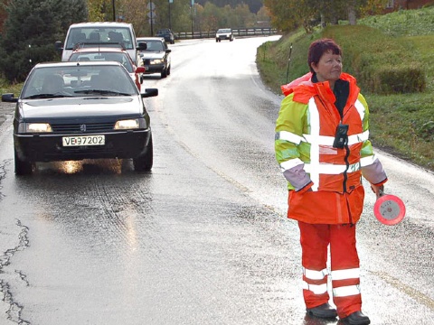 Randi Gust styrer trafikken  