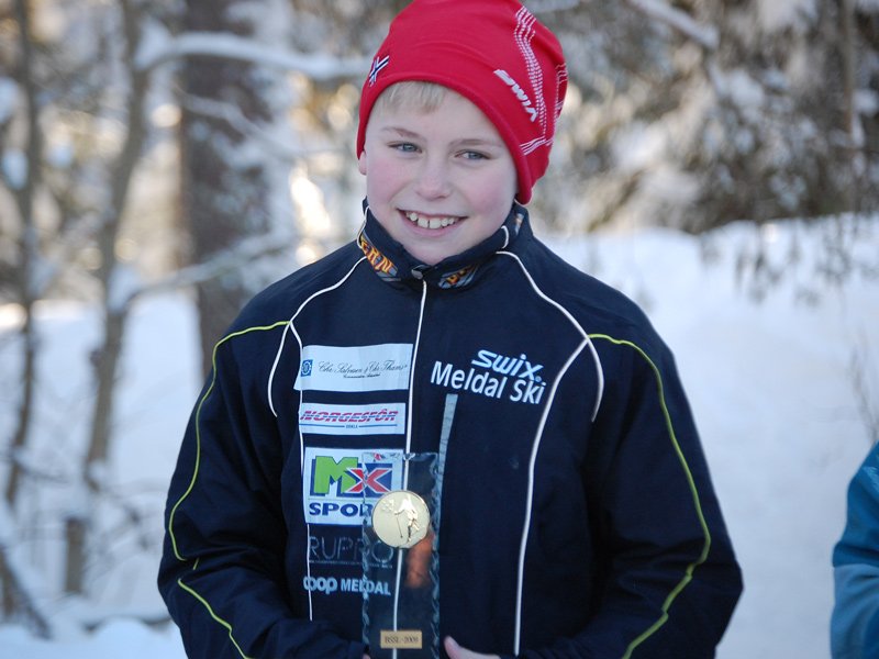 Sondre fikk </div>
            </div>    
        </article>
        
        
    </div>
    <div class=