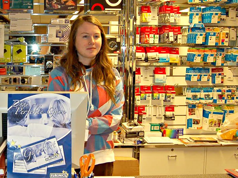 Ekspedering er bare en del av jobben 