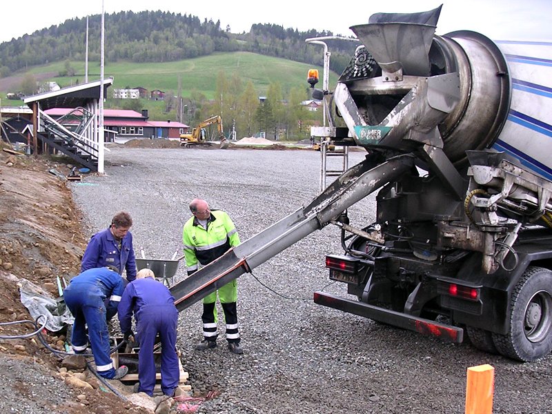 Fundament for lysmast 