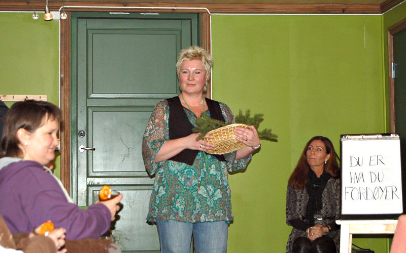 Britt ønska oss velkommen  