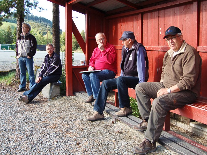 Laget til Skrogga: F. v. Endre Hove, Roar Simundset, Erlig Hove, Oddvar Bolme og Lars Kirkholt  