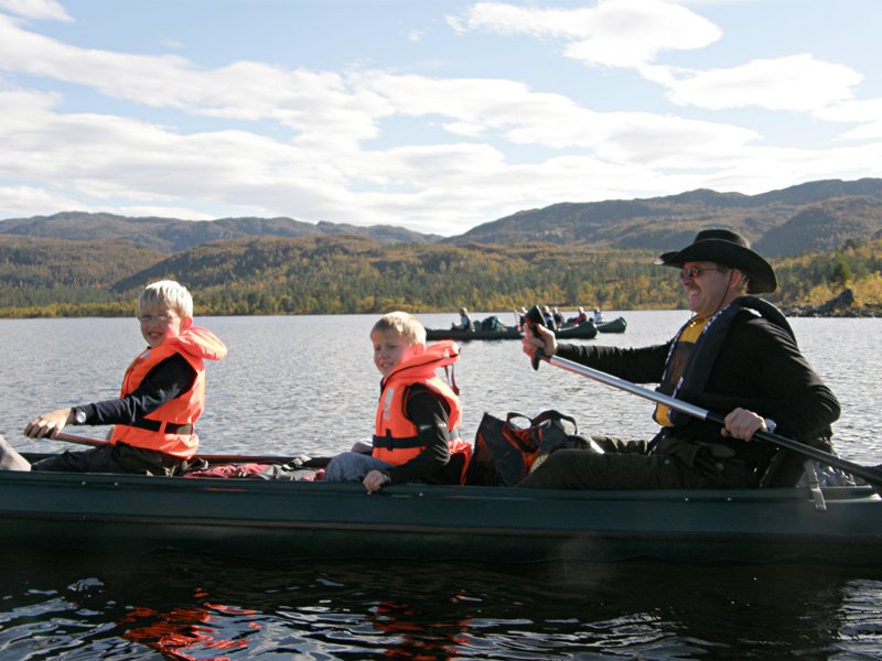 Orkdalingene har ikke speiderarbeid og vi har gleden av å ha med Trygve Bjørndal, Johan Skorild og Olav Bjørndal (far til Trygve) fra Svorkbygda 