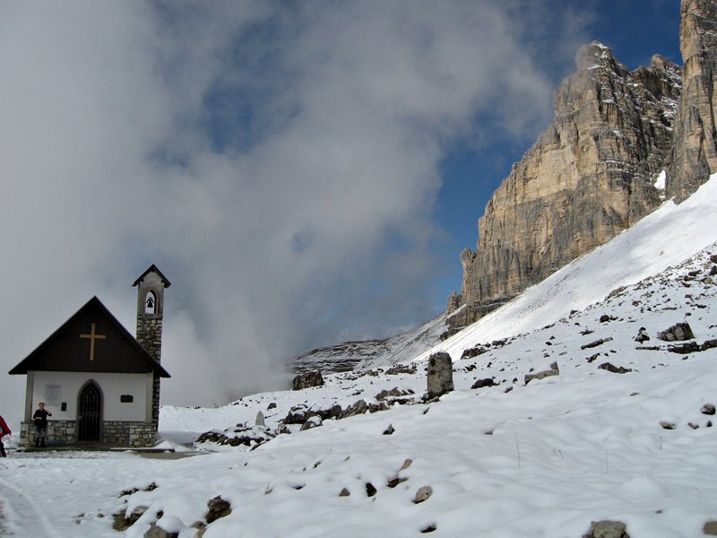 2340 m.o.h.  
