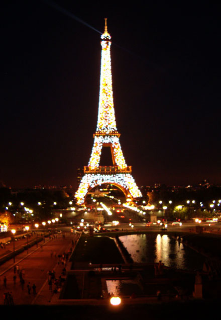 Eiffelt__rnet_i_Paris.jpg