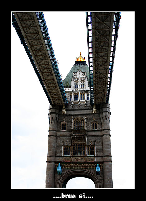 The_Tower_Bridge.jpg