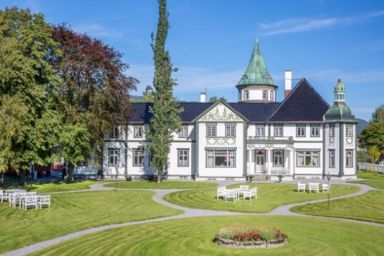 Hovedgevinst julekalender Bardshaug Herregard