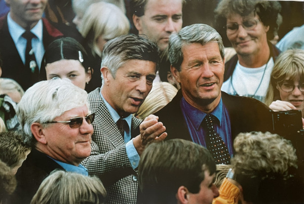 1997 09 04 Apning Kunstgressbanen Heeyerdahl Jagland