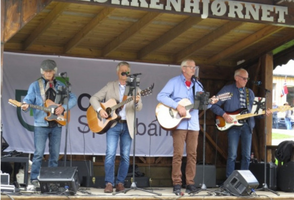 30april band