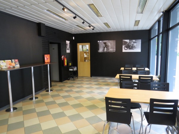 12 IMG 9865