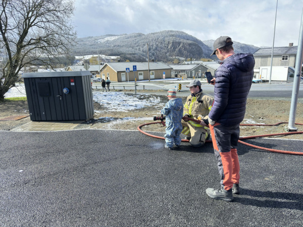 8bf6eb7c 1b2b 471a 8901 0c1ada6489e6