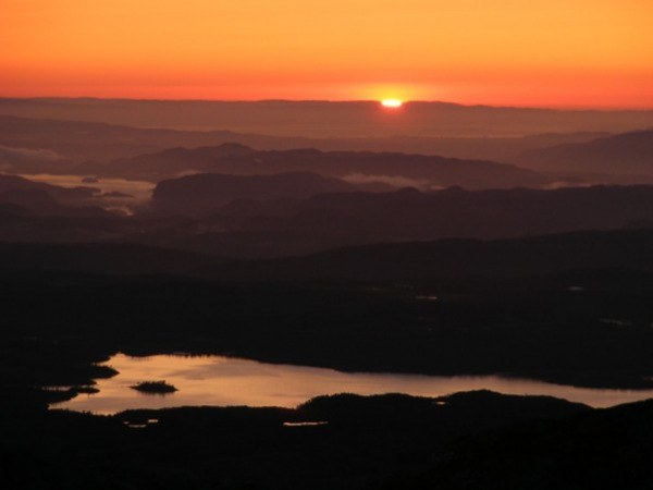 Ilfjellet sommernatt 2