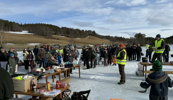 37cfc281 6a9f 4e52 af27 db3af46a5dd0